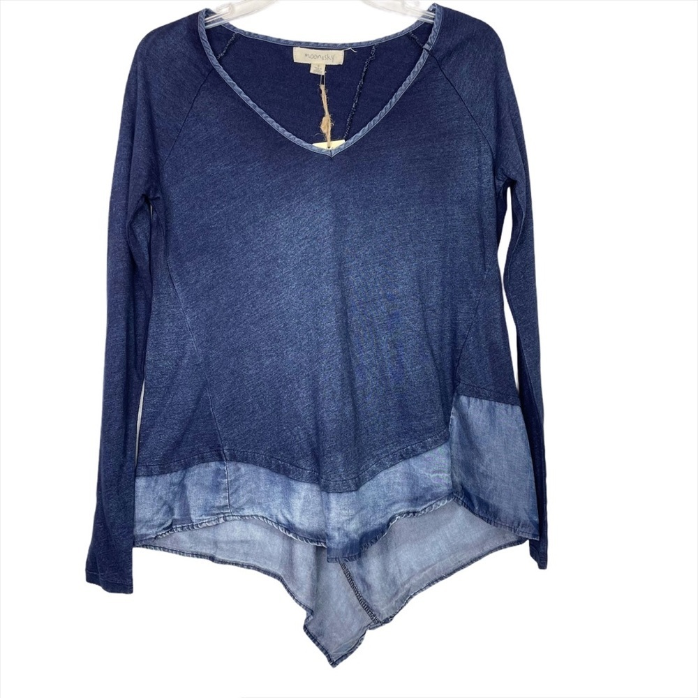 Moon & Sky Jeff Mixed Material Layered Hem KnitTop